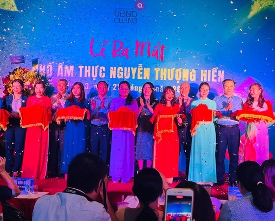 At the inauguration ceremony of Nguyen Thuong Hien food street (Photo: SGGP)
