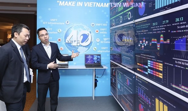 Digital solutions are introduced at a information and communications industry.(Photo: VNA)