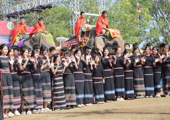 The 8th Buon Ma Thuot Coffee Festival featuring cultural identities of the Central Highlands leaves an impression on visitors. (Photo: SGGP)