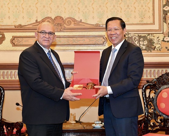 At the reception (Photo: SGGP)