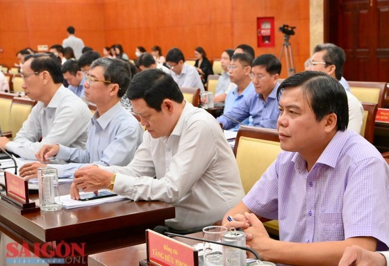 Delegates attend the meeting. (Photo: SGGP)