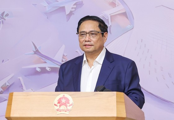 Prime Minister Pham Minh Chinh speaks at the meeting. (Photo: SGGP)