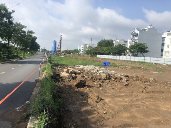At the construction site of National Highway 50 (Photo: SGGP)