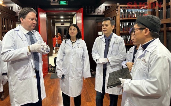 US Ambassador to Vietnam Marc Knapper attends the event. (Photo:SGGP)