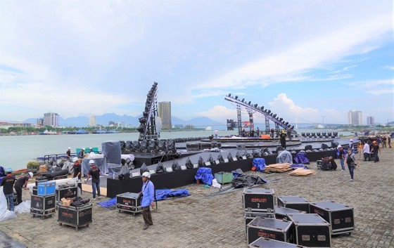 The done work volume of a 5,000-seat stage has reached 98 percent. (Photo: SGGP)