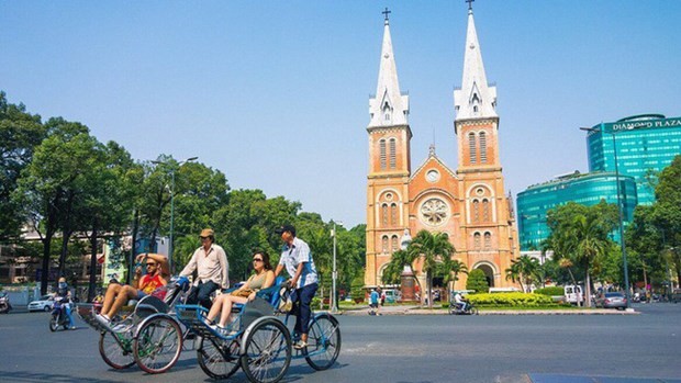 HCMC is known as one of the most dynamic trade, service, and tourism hubs in Vietnam. (Source: dangcongsan.vn)