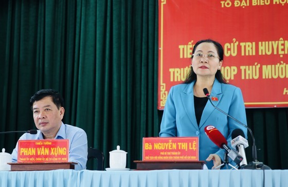 HCMC’s NA deputies meet voters in Hoc Mon District on June 29. (Photo: SGGP)