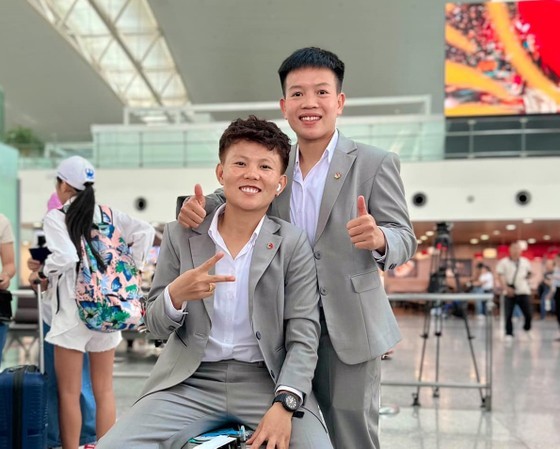 Bich Thuy and Thuy Anh, two central forwards of the national team (Photo: SGGP)