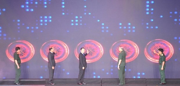 Representatives kick of the website of the National Action Centre for Toxic Chemicals and Environmental Treatment (NACCET). (Photo: qdnd.vn) Representatives kick of the website of the National Action Centre for Toxic Chemicals and Environmental Treatment (NACCET). (Photo: qdnd.vn)