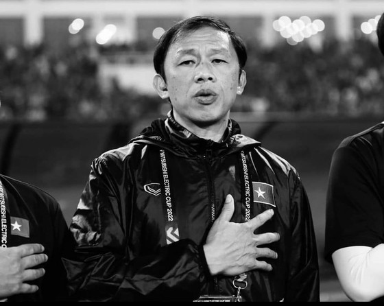 Assistant coach of the Hoang Anh Gia Lai (HAGL) Football Club, Duong Minh Ninh