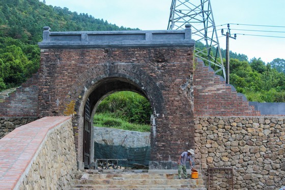 According to Mr. Bui Van Khuyen of the Vietnam Institute for Building Science and Technology in the central region, currently, the done work volume of the construction project reaches 95 percent. The remaining items will be completed in October.