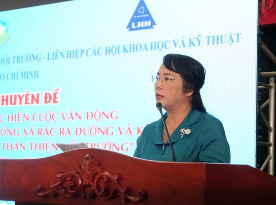 Chairwoman of HCMC's Vietnam Fatherland Front Committee Tran Kim Yen speaks at the event. (Photo: SGGP)