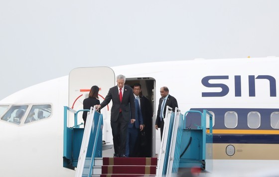 Mr. Lee Hsien Long's visit aims to mark the 50th anniversary of Vietnam-Singapore diplomatic relations and the 10th anniversary of the bilateral strategic partnership. (Photo: SGGP)
