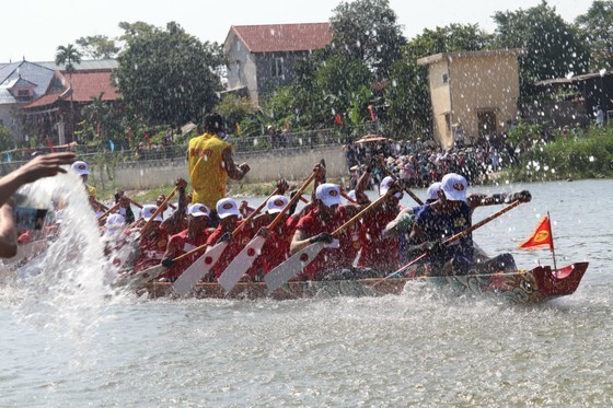 The annual event creates a playing field for the local people in the province. (Photo: SGGP)