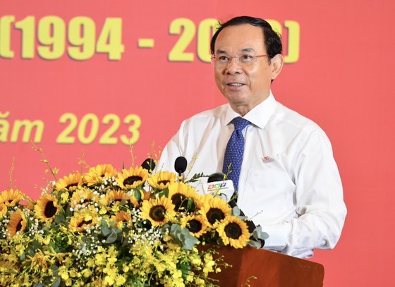 Secretary of the HCMC Party Committee Nguyen Van Nen speaks at the ceremony. (Photo: SGGP)