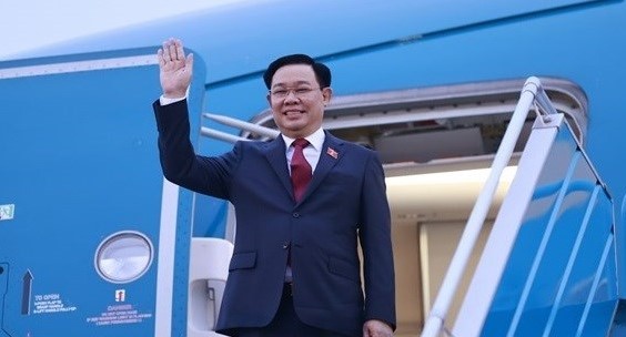 National Assembly Chairman Vuong Dinh Hue leaves Hanoi on September 21 morning for official visits to Bangladesh and Bulgaria. (Photo: VNA)