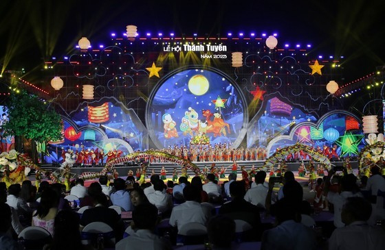 At the event (Photo: SGGP)