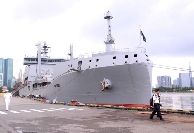 Sustainment vessel HMNZS Aotearoa of New Zealand at the international port of HCM City (Photo: VNA)