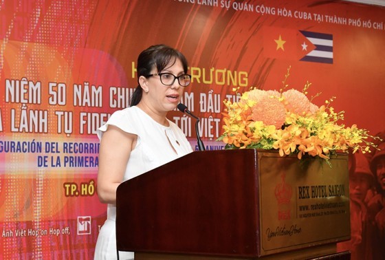 Consul General of the Republic of Cuba to HCMC Ariadne Feo Labrada speaks at the event. (Photo: SGGP)