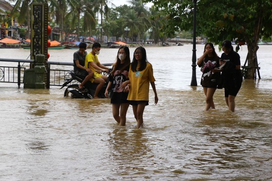 Many tourists said that this is their most memorable experience in Hoi An.