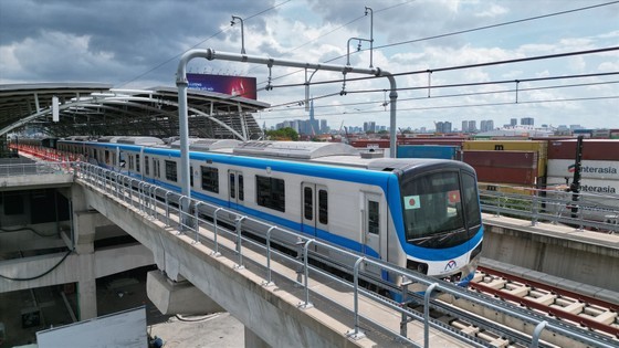 The metro line 1 (Ben Thanh – Suoi Tien metro route) has basically completed and began a full-line test run in August. (Photo: SGGP)