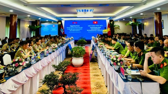 At the conference (Photo: SGGP)