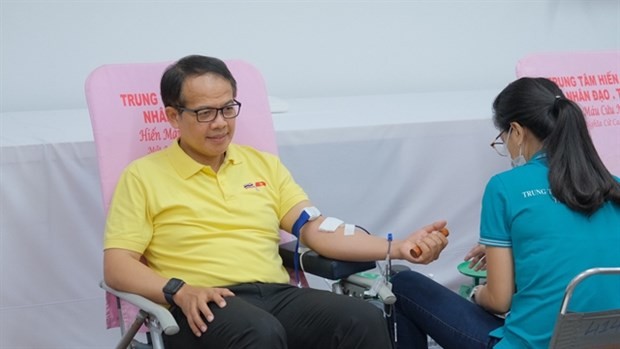 thailands-consulate-general-holds-blood-donation-drive-920.jpg