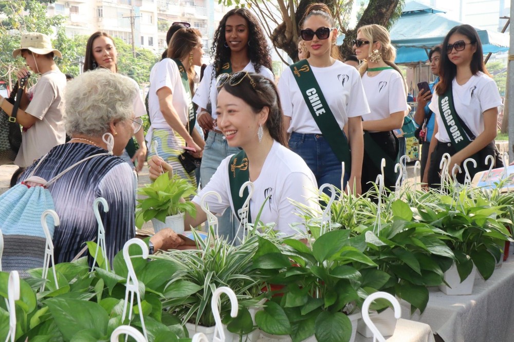 khach-tang-cay-xanh-cho-nguoi-dan-quan-10-6710jpg-8103.jfif