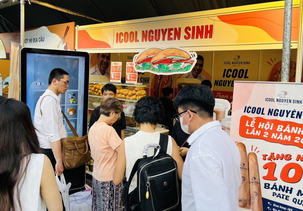 banh-mi-nguyen-sinh-7327.jpg.jpg
