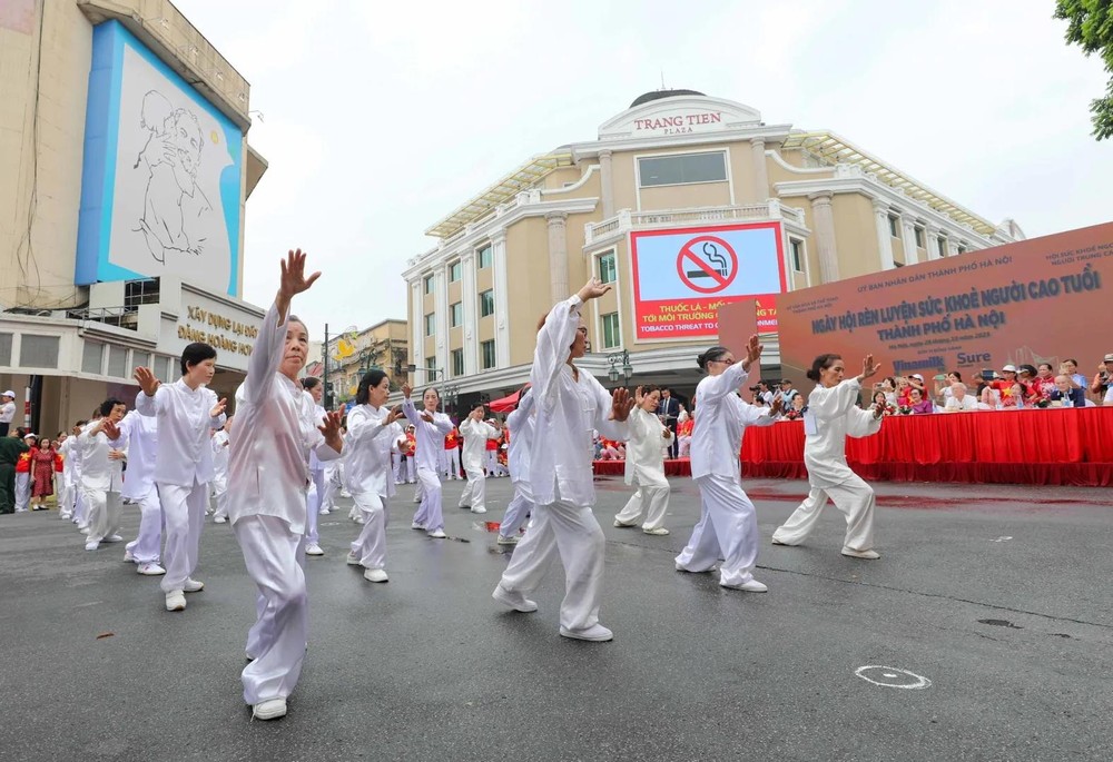 vna_potal_ngay_hoi_ren_luyen_suc_khoe_nguoi_cao_tuoi_ha_noi_nam_2023_7052718-1577x1080.webp