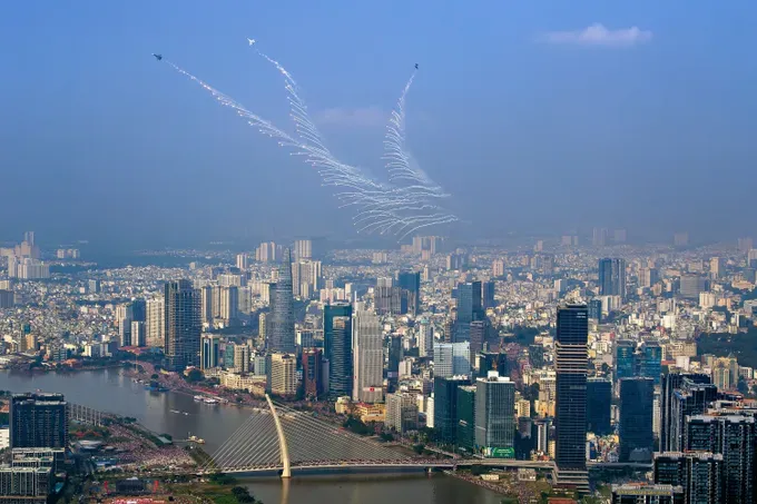 The first-prize-winning work of the first "Ho Chi Minh City – A New Palette" photo contest
