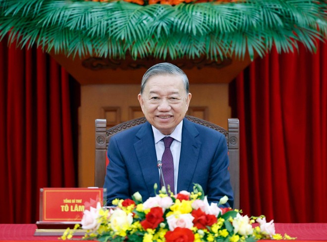 russian-president-congratulates-vietnamese-party-leader-2.jpg