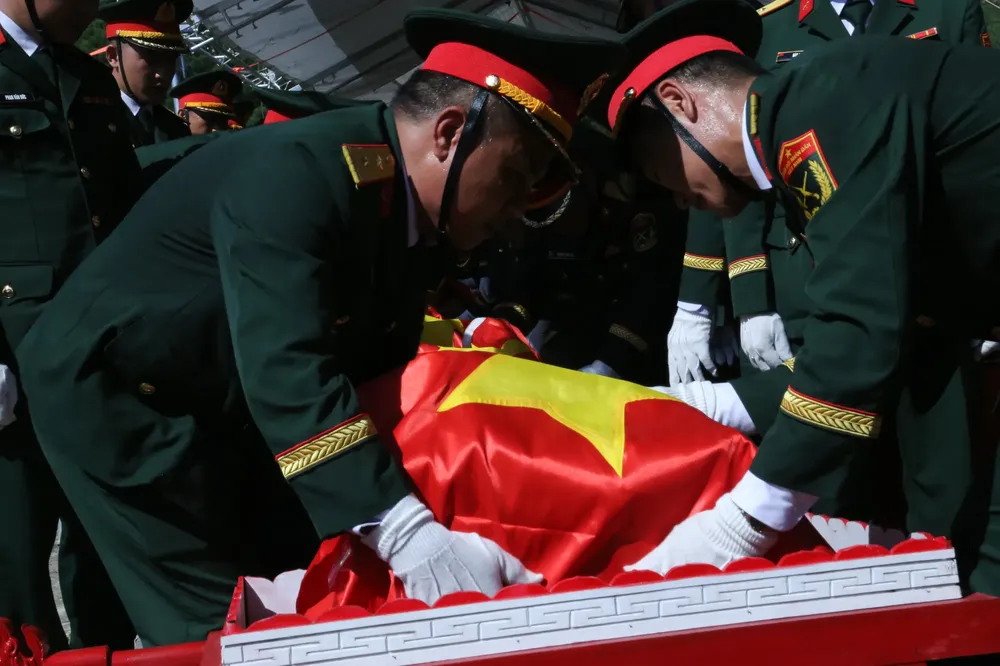 anh-11-5383-2045.jpg