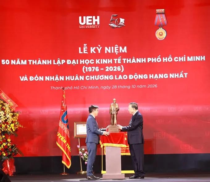 ueh3.jpg