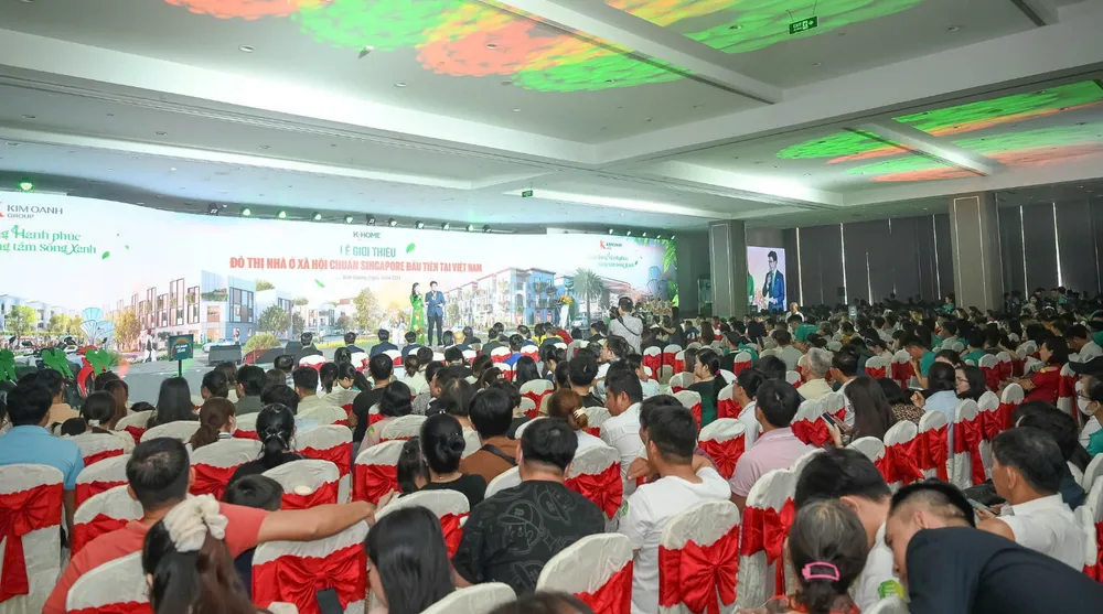 Hơn 2.200 khách hàng tham dự lễ giới thiệu đô thị nhà ở xã hội chuẩn Singapore đầu tiên tại Việt Nam vào tháng 4-2025
