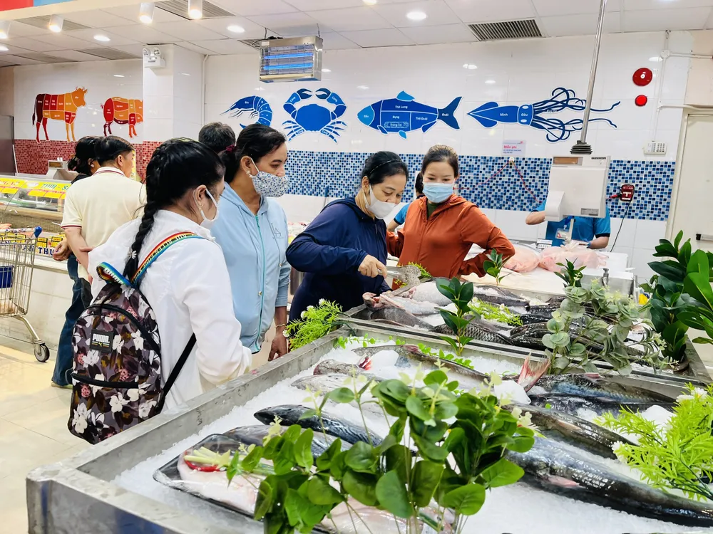 Sản phẩm, hàng hóa tại siêu thị được kiểm soát chặt đầu vào