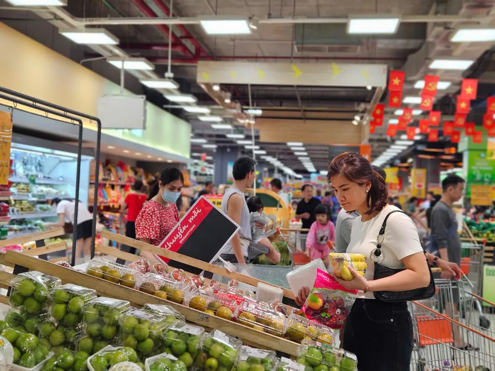 Giá cả nhiều sản phẩm tiêu dùng tại siêu thị luôn được giữ ổn định