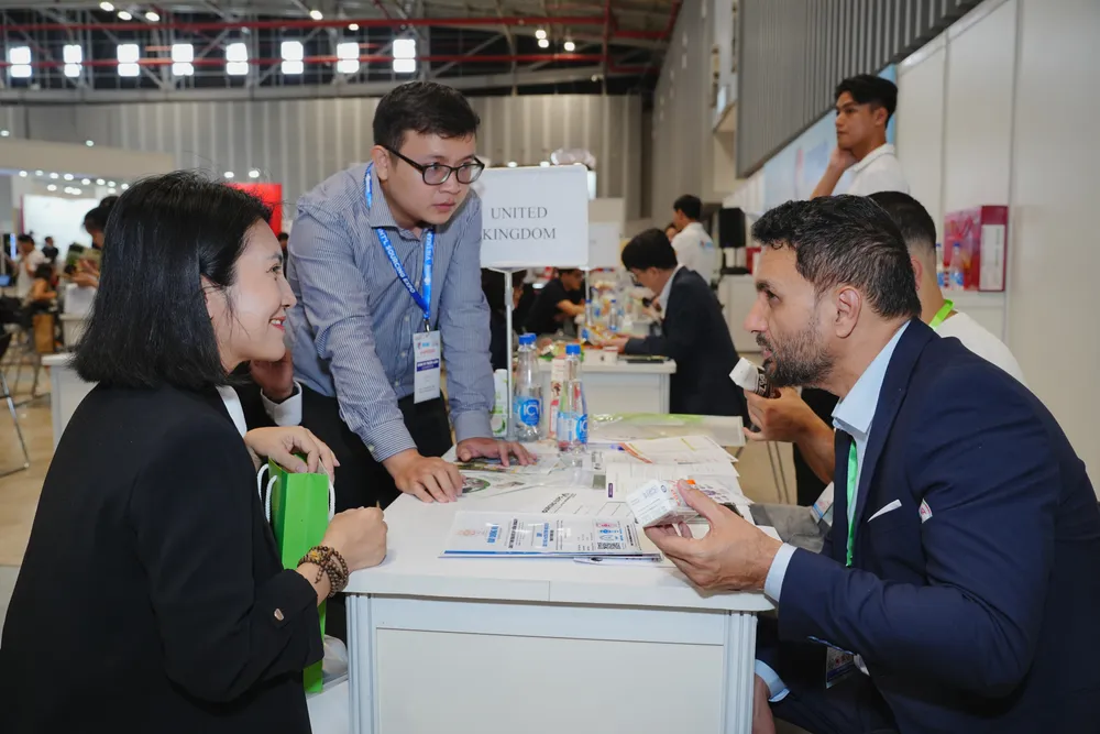 Nhiều nhà mua quốc tế đến TPHCM để tìm kiếm nguồn cung ứng hàng hóa từ các doanh nghiệp Việt Nam