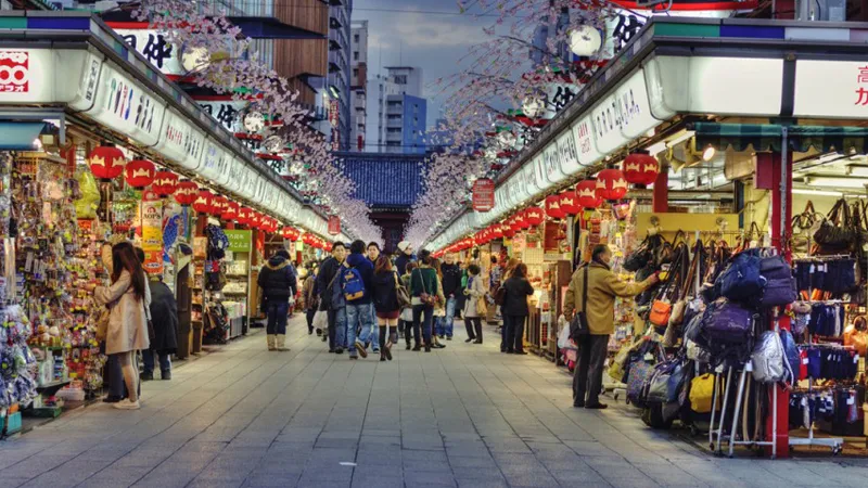 Nhiều người Nhật Bản vẫn có thói quen sử dụng tiền mặt