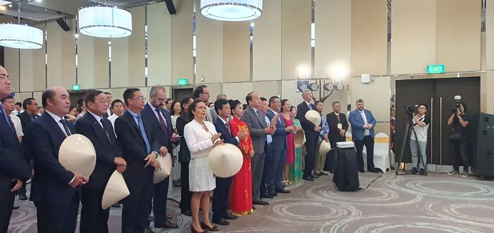 Các đại biểu dự hội nghị