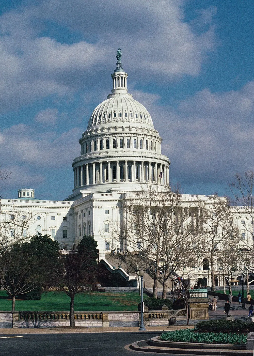 facade-US-Capitol-Thomas-Ustick-Walter-replacement.jpg