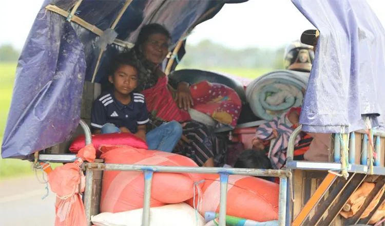 Campuchia chạy.jpg