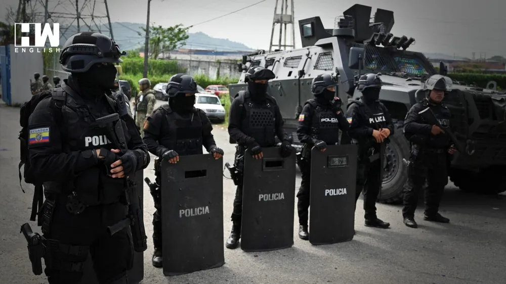 Cảnh sát Ecuador trấn áp tội phạm. Ảnh: HW