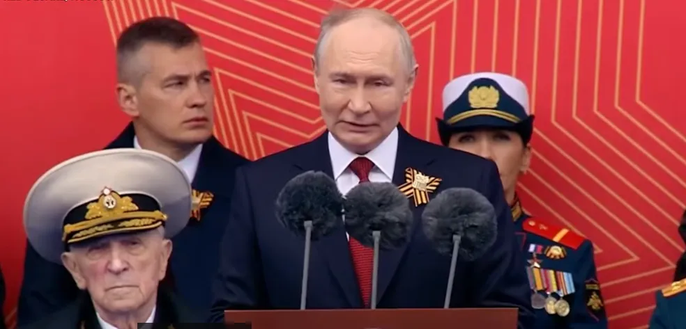 Putin phát biểu.png