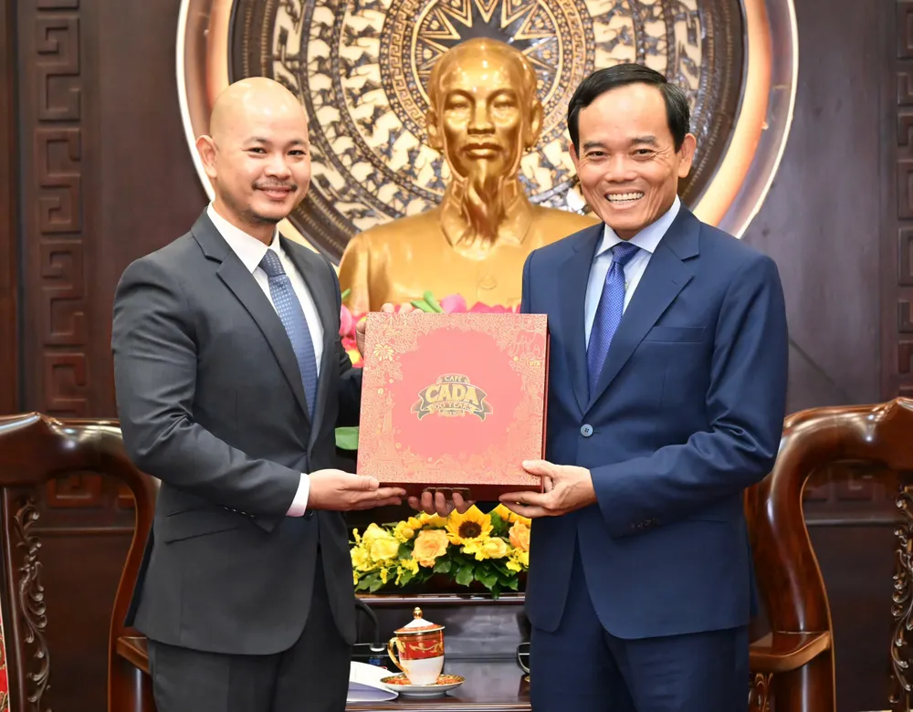 Tiếp Cam.jpg