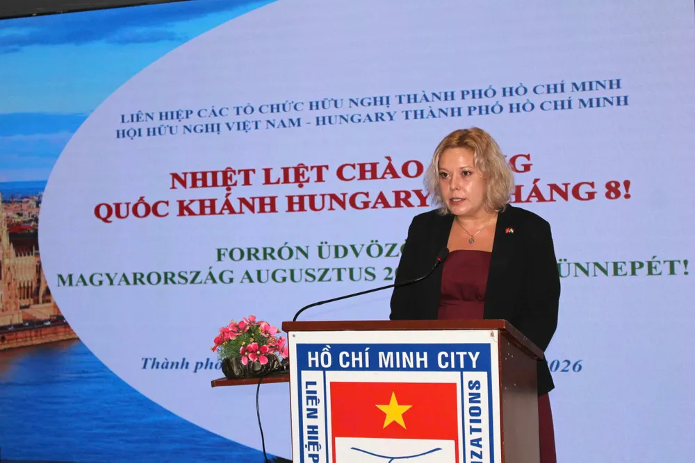 Phó TLS Hungary.jpg