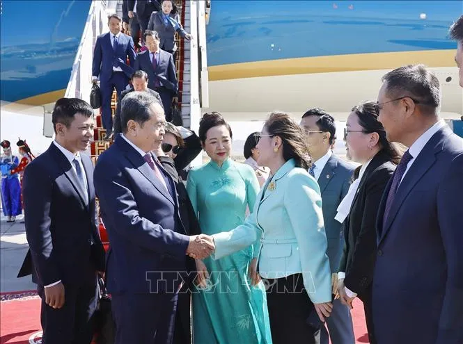 Lễ đón 1.jpg