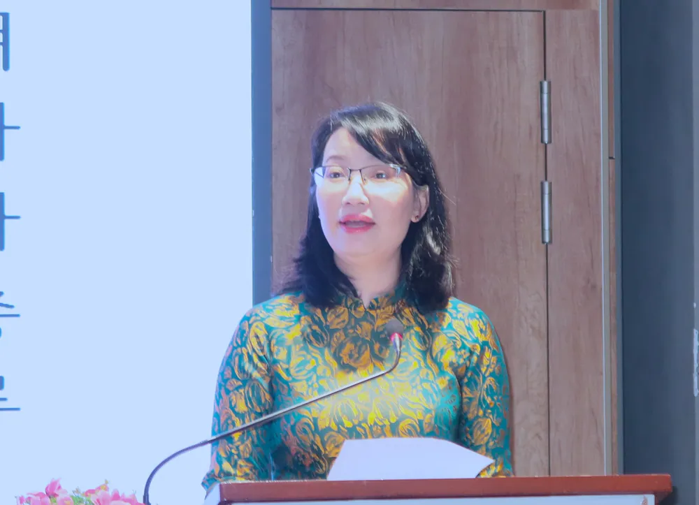 Diệu Thúy.jpg