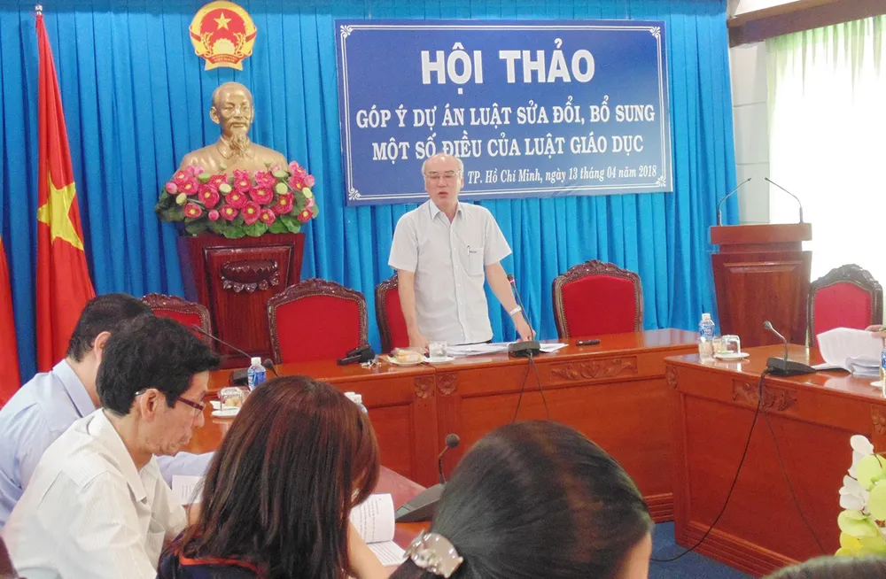 Góp ý dự án sửa đổi, bổ sung Luật Giáo dục: Tăng lương giáo viên từ nguồn nào? ảnh 1