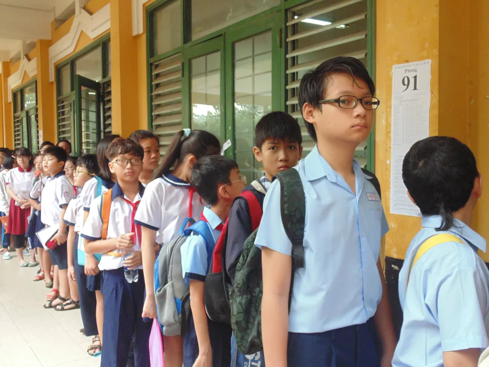 Hơn 4.000 thí sinh căng thẳng tranh suất vào lớp 6 Trường THPT chuyên Trần Đại Nghĩa ảnh 3